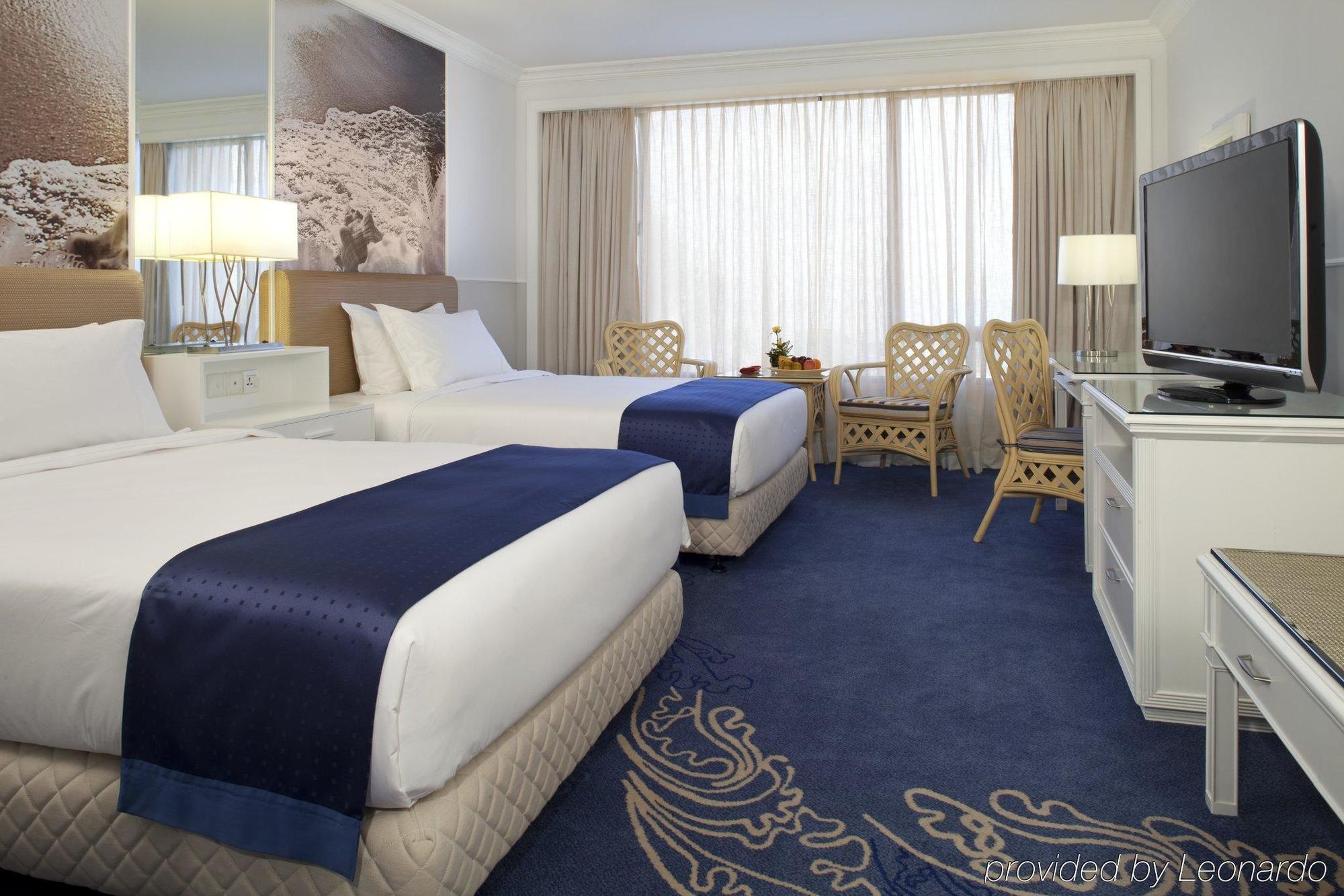 Holiday Inn Resort Penang Бату Феринги Стая снимка