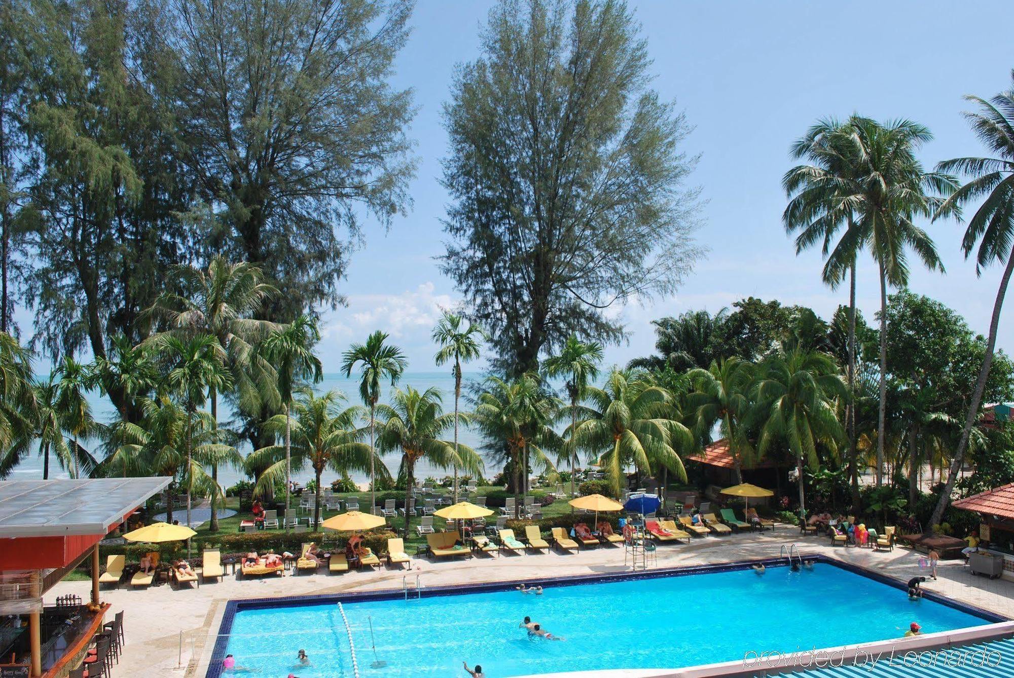 Holiday Inn Resort Penang Бату Феринги Съоръжения снимка